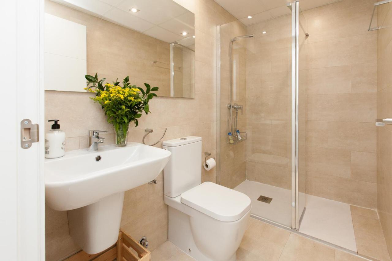Gotoseville Molviedro Apartments Luaran gambar
